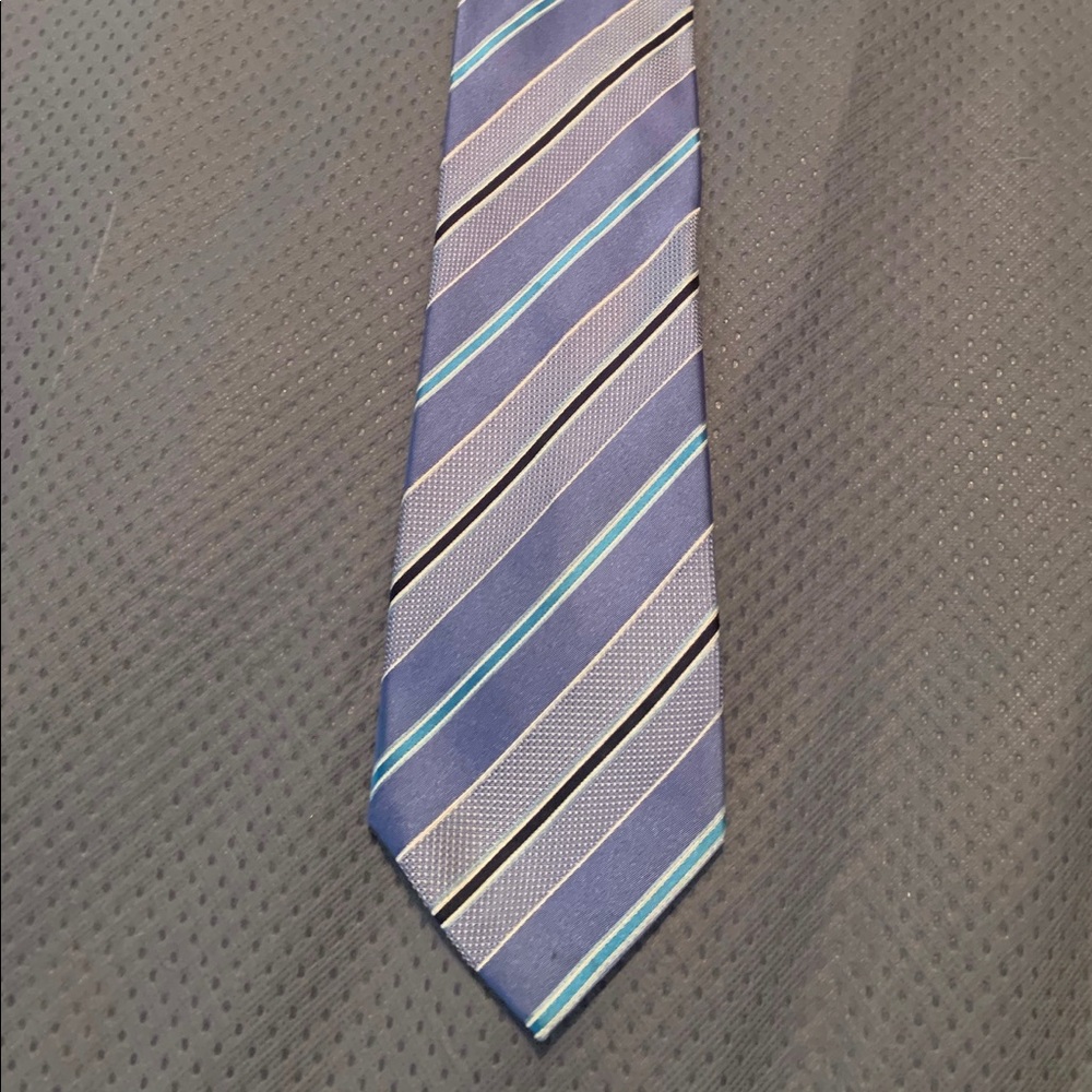 Men’s tie